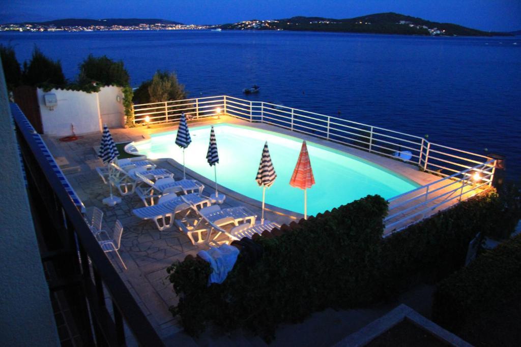 Apartments Villa Marija セゲット・ヴラニツァ エクステリア 写真