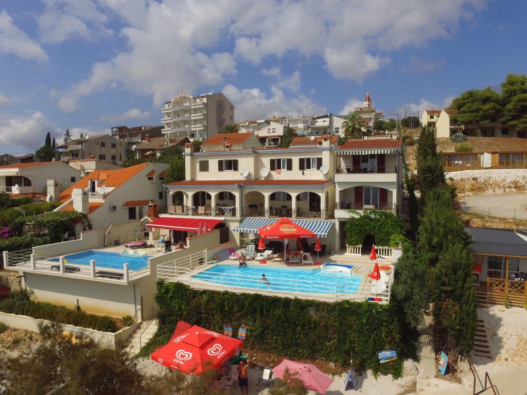 Apartments Villa Marija セゲット・ヴラニツァ エクステリア 写真